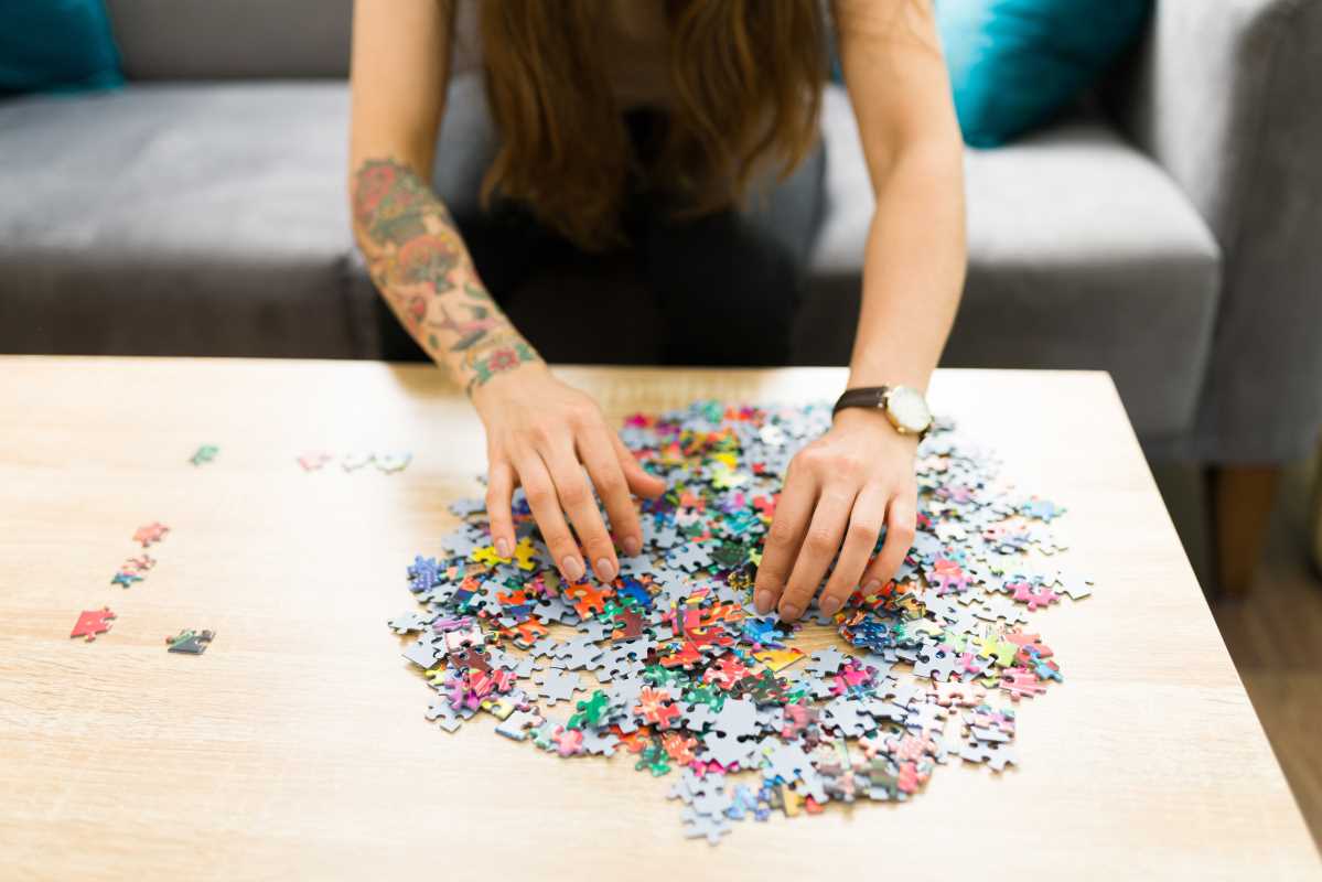 Ways Puzzles Boost Brain Health